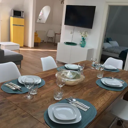 Ludwig -mit Klimaanlage- Apartment
